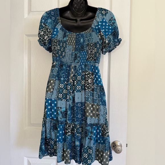 Rewind Paisley Babydoll Mini Dress Size M Teal Navy Cowgirl Western Boho Easter - Picture 5 of 8
